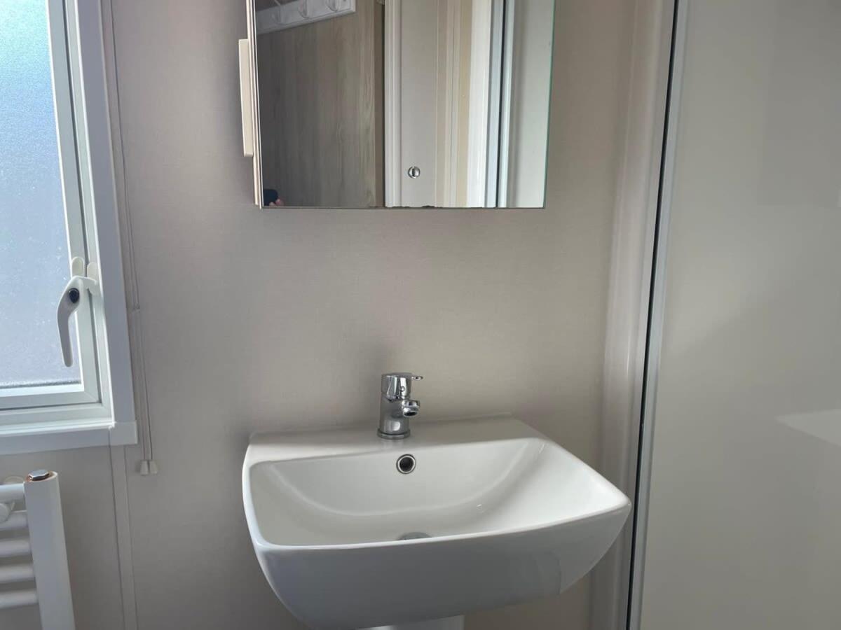 74 Bayside Cove Pevensey Bay Holiday Park 外观 照片